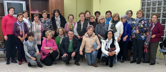 Enmedio clausura el taller de bienestar corporal