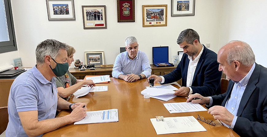 Enmedio destina 238.000 euros a la compra de un nuevo camin de obras