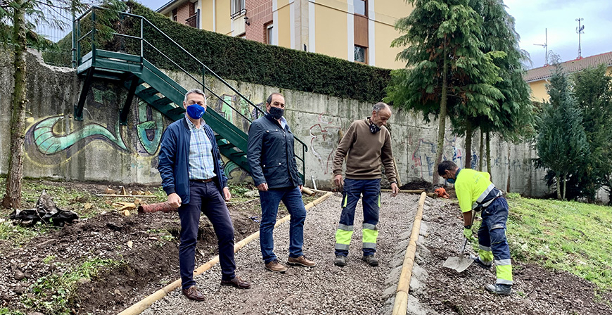 Enmedio destina 7.000 euros para construir nuevos accesos al Jardn Botnico