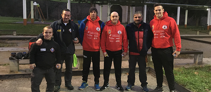 El equipo de petanca de Reinosa A vence 4-0 al Club el Pozo