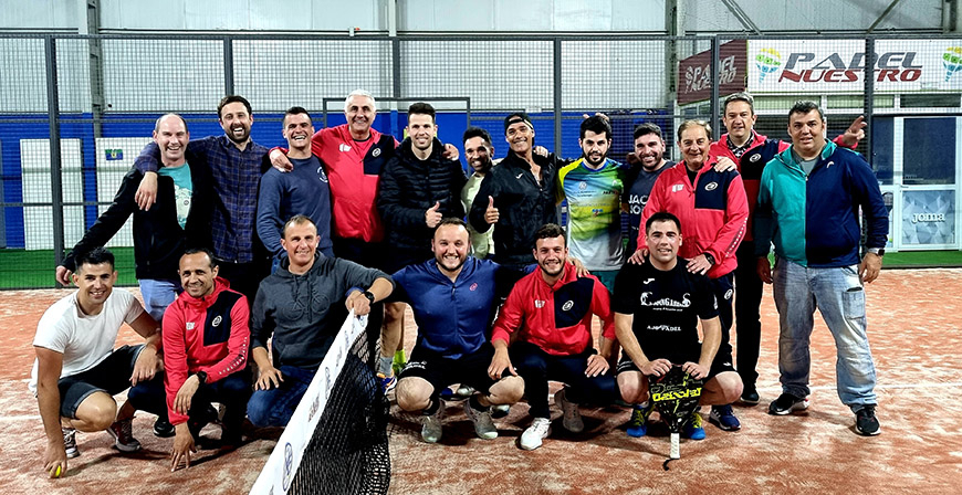 El equipo Reinosa-Enmedio C consigue la segunda plaza de liga, en la temporada que logran el ascenso