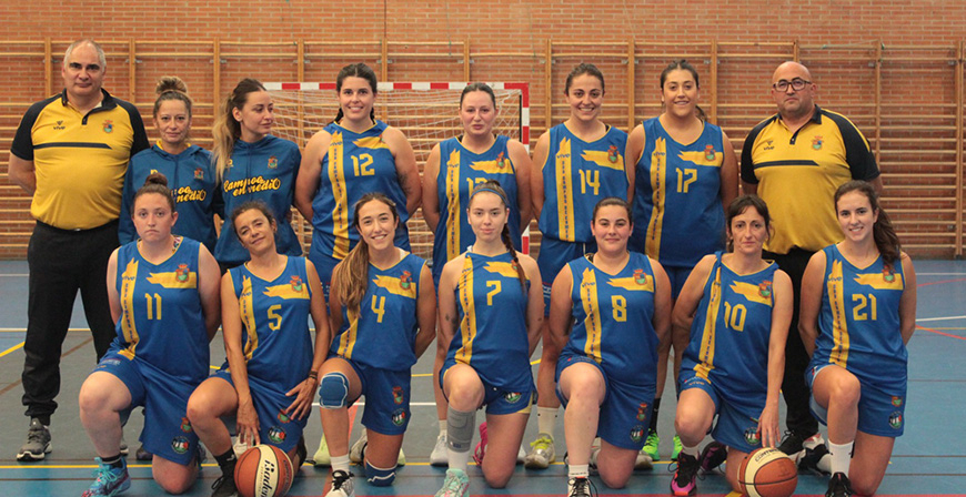 Los equipos de baloncesto de Enmedio llegan al primer parn de la temporada liderando varias categoras