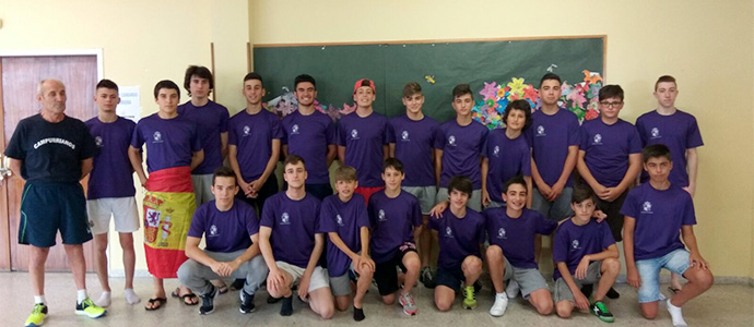 Los equipos del Campurrianos F.S. firmaron una notable actuacin en el Torneo Internacional de Luarca
