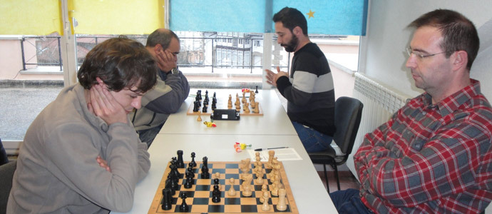 Los equipos del Club Ajedrez Campoo disputaron la sptima jornada de liga