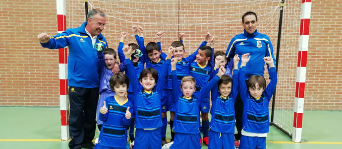 Los equipos de ftbol de Campoo de Enmedio demuestran su juego en el inicio de la temporada