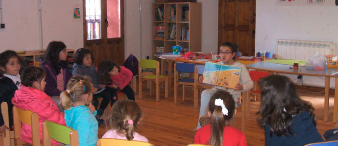 Los escolares de Yuso celebran el Da del Libro