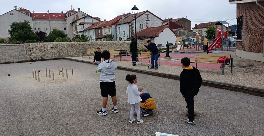 La Escuela de Bolos de Matamorosa encara sus �ltimas semanas con la mirada puesta en su continuidad