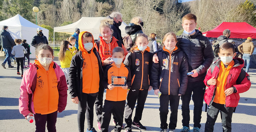 La escuela Reinosa Running participa en la primera carrera de la temporada de campo a travs en Borlea