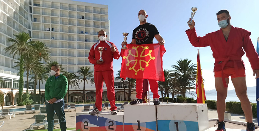 Los 'espartanos' consiguen dos oros y una plata para Cantabria en el nacional de Combat Sambo