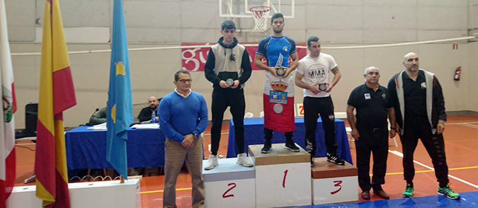 Los 'espartanos' se cuelgan seis medallas en el III Torneo de Lucha de Gijn