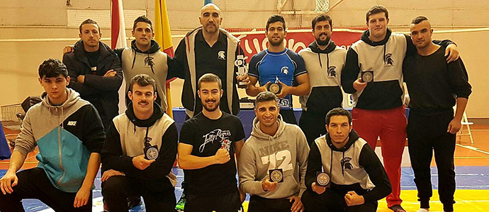Los 'espartanos' se cuelgan seis medallas en el III Torneo de Lucha de Gijn