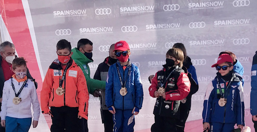 El esquiador reinosano Rodrigo Andrs Fernndez se impone en la Audi Quattro Cup de Castilla y Len