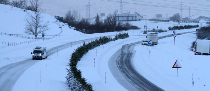 El Estado aumenta su control sobre la A-67 para evitar que se corte en invierno