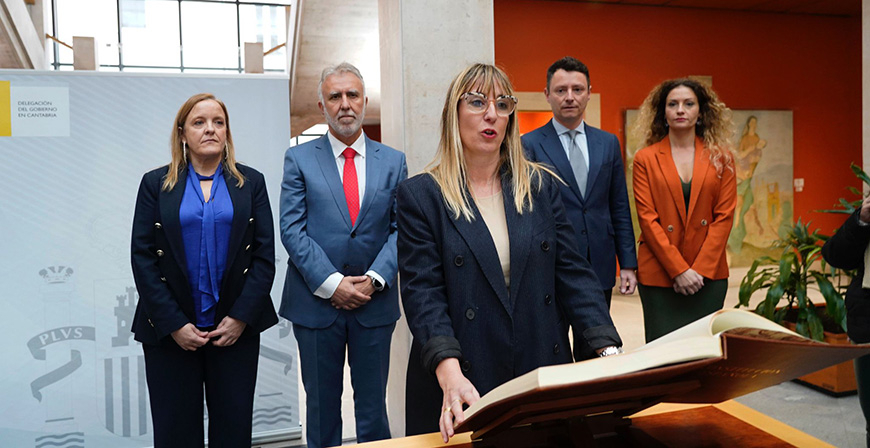 Eugenia Gmez de Diego toma posesin como delegada del Gobierno en Cantabria