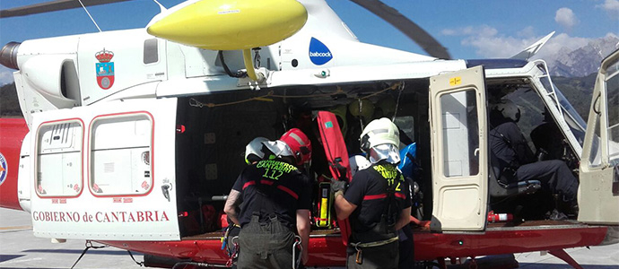 Evacuado en helicptero un hombre que cay desde un andamio de cinco metros de altura en Tama