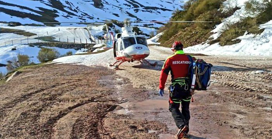 Evacuado en helicptero un nio de 9 aos que sufri un accidente de esqu en Alto Campoo