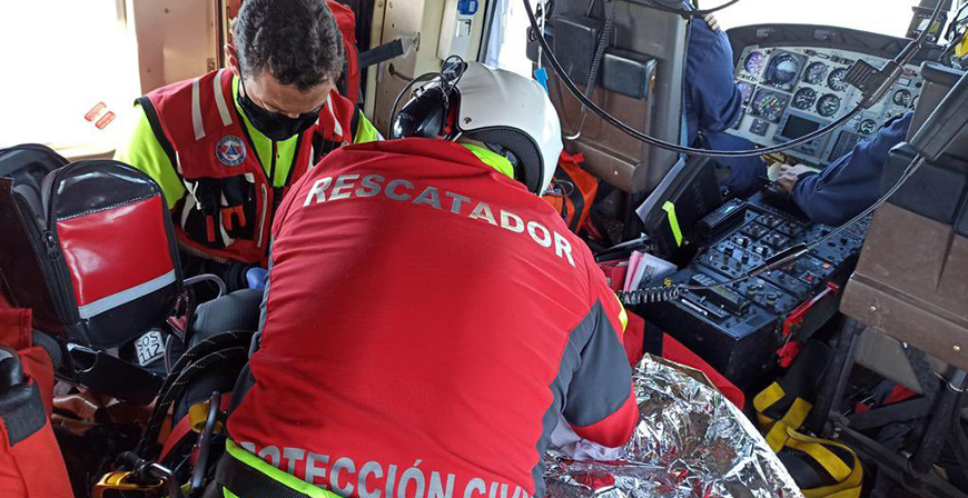 Evacuado en helicptero un nio de 9 aos que sufri un accidente de esqu en Alto Campoo