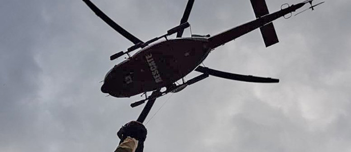 Evacuan a un senderista herido en la ruta que va de Tresviso a Urdn