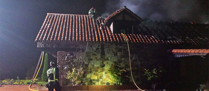 Extinguido un incendio en una cabaa de Lirganes