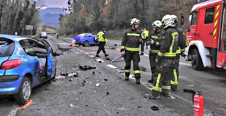 Fallece un hombre de 78 aos en una colisin frontal entre dos turismos en la N-629, en Rasines