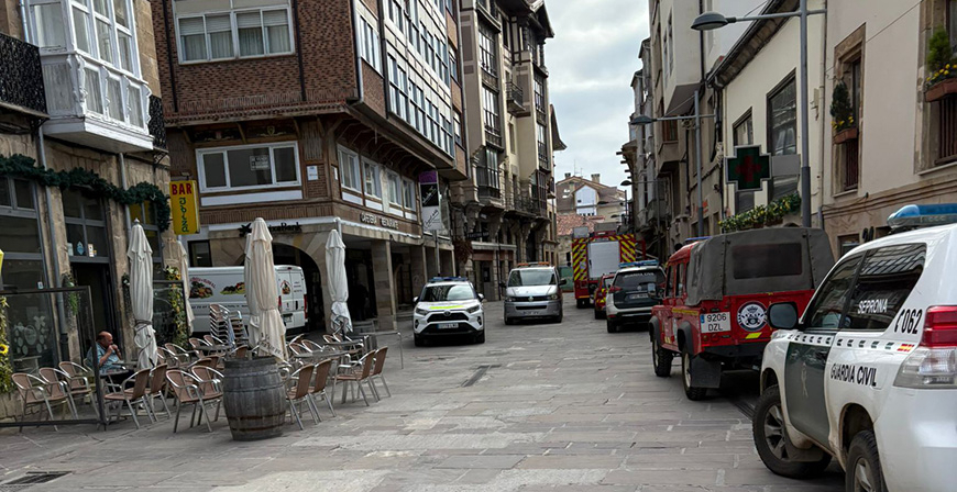 Fallece una mujer en Reinosa tras precipitarse desde un tercer piso en la Calle Mayor