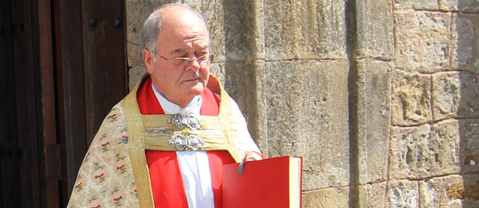 Fallece el sacerdote Cecilio Gmez