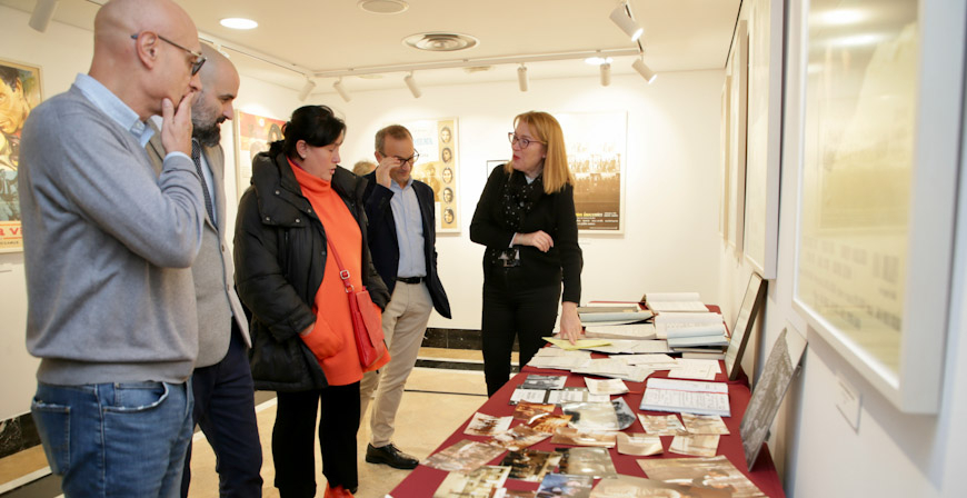 La familia Camus dona el archivo del director a la Filmoteca de Cantabria