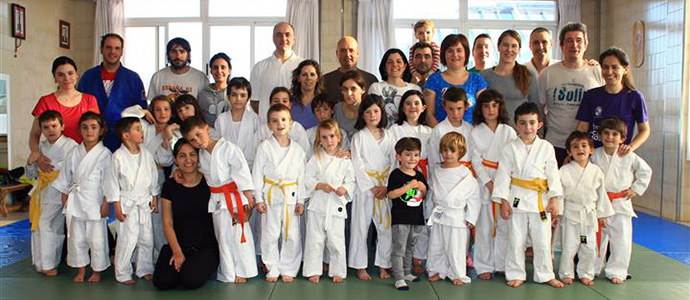Las familias de los judocas ms jvenes se enganchan a las artes marciales