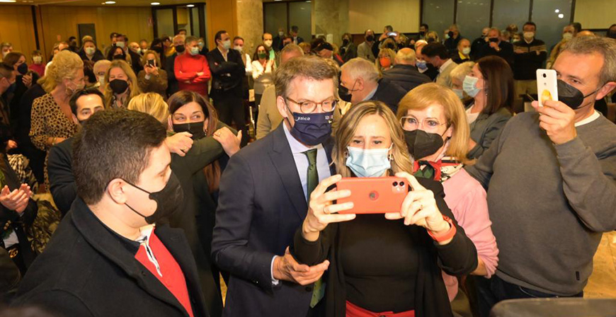 Feijo visita Santander y reivindica al PP como 
