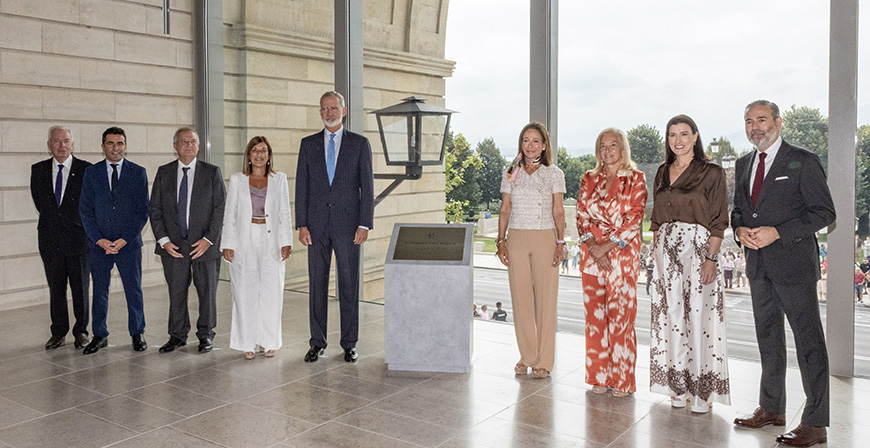 Felipe VI inaugura Faro Santander