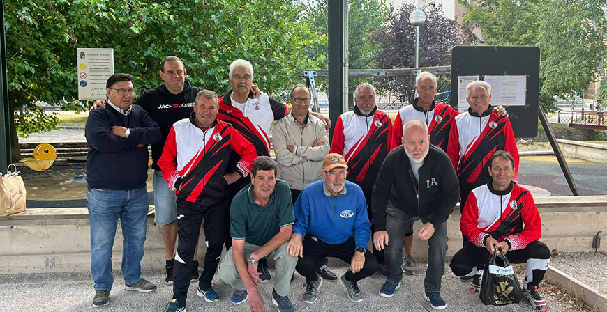 Ferm�n, Postigo y Felipe ganan el Torneo de Petanca de Santiago