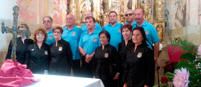 Fiesta de la cofrada de la Santa Cruz en Las Henestrosas