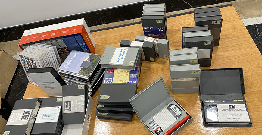 La Filmoteca Mario Camus incrementa sus fondos gracias al archivo del productor audiovisual cntabro Alejandro Trinchant 