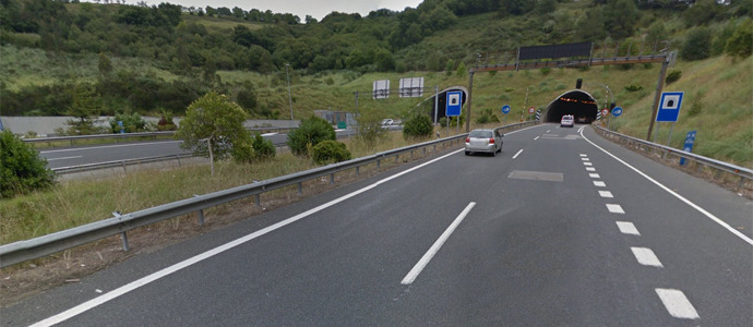Fomento adjudica las obras de reparacin del tnel de la A-67 en Torrelavega