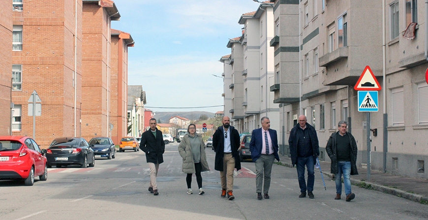 Fomento ejecutar la nueva urbanizacin y mejora de la Avenida de La Naval 