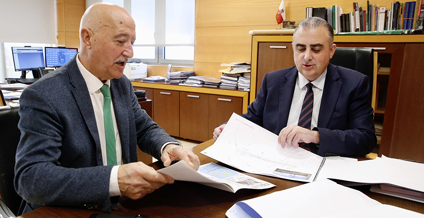 Fomento trabaja en la renovacin de la CA-183 entre Villar y La Lomba y en el acceso a Argeso