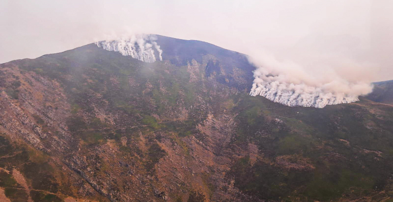 El fuego entra en Cantabria de forma leve a travs de Libana