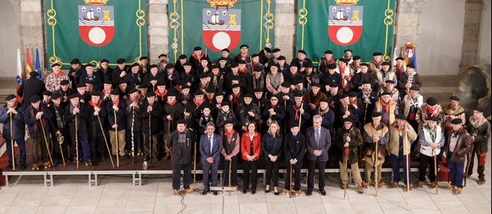 Las Fuentes cant las Marzas en el Parlamento