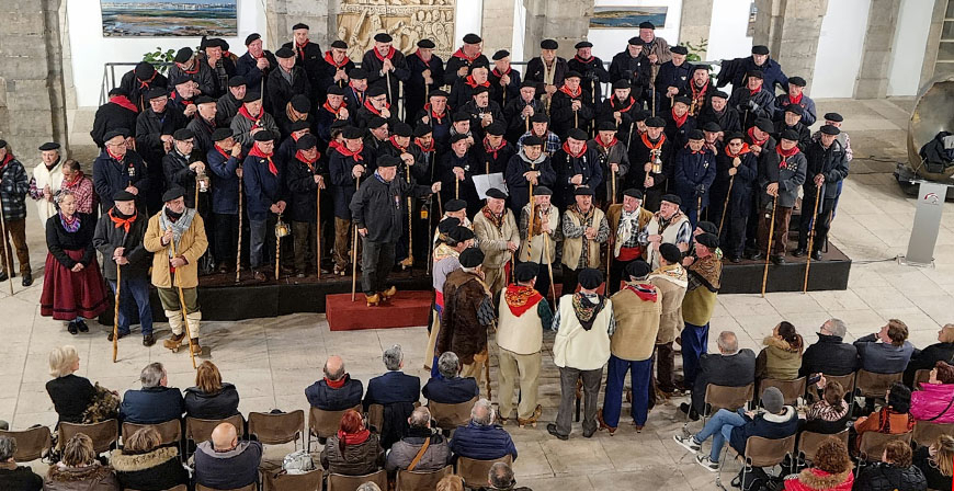Las Fuentes de Reinosa cantar las marzas este viernes en el Parlamento de Cantabria