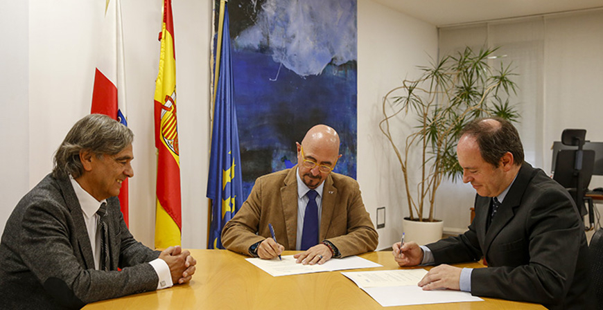 La Fundaci�n Marqu�s de Valdecilla y la AECC reeditan su colaboraci�n para prestar apoyo psicol�gico a las personas con c�ncer en estado avanzado y a su entorno m�s cercano