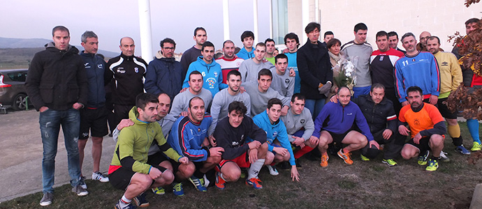 El ftbol sala federado de Reinosa homenajea a Chiqui Muoz