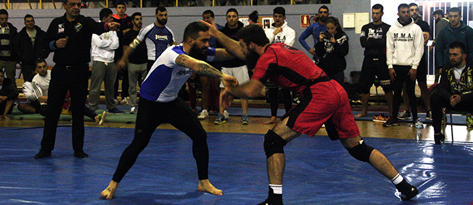 Gaizka Garca consigue el bronce en el I Torneo de lucha grappling de Burgos