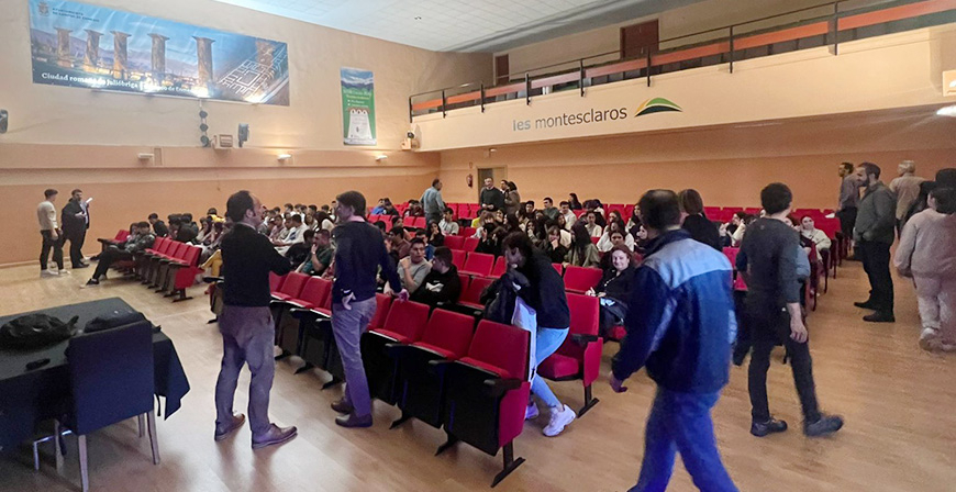 Gamesa Electric acerca a los alumnos del IES Montesclaros el 