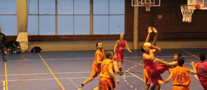 El Gerdau Reinosa pierde en casa el primer partido de liga