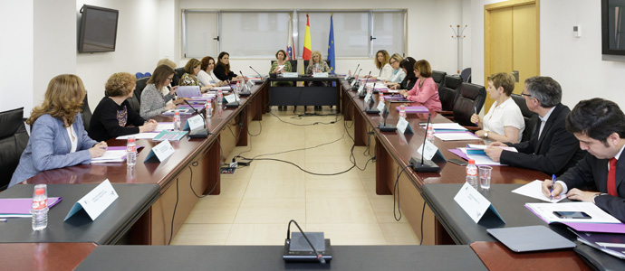 El Gobierno de Cantabria atendi en 2015 a 368 mujeres y 9 menores vctimas de maltrato