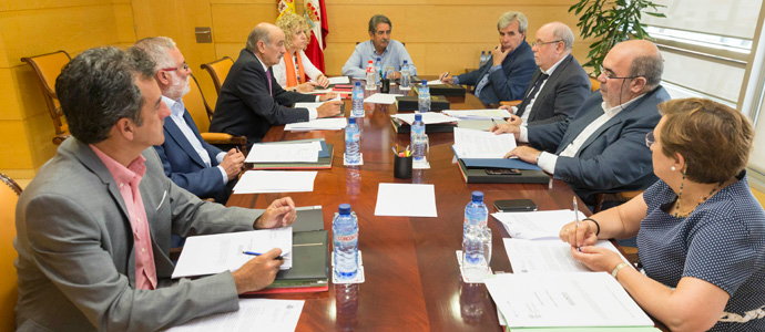 El Gobierno de Cantabria contratar publicidad con el Racing los prximos cuatro aos