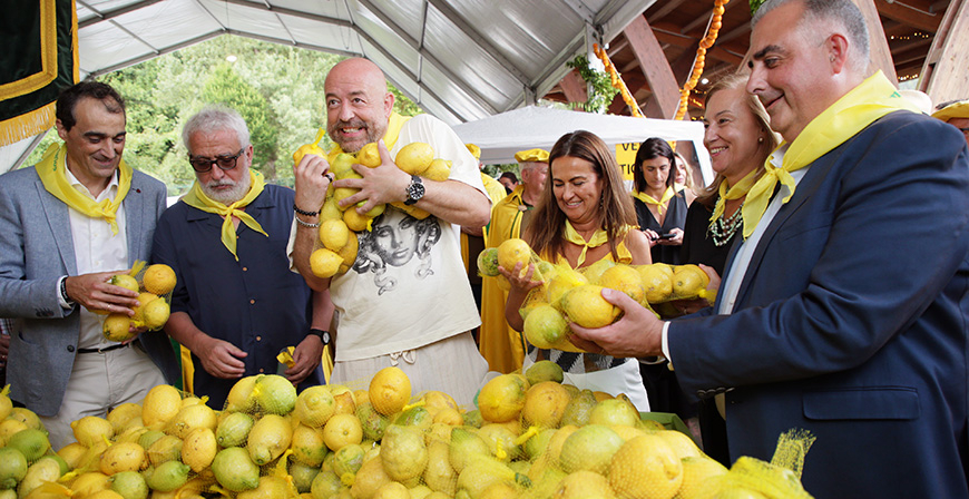 El Gobierno de Cantabria declara los Limones Solidarios de Novales como Fiesta de Inter�s Tur�stico Regional 