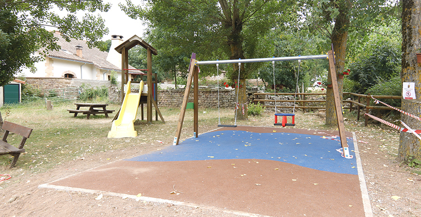 El Gobierno de Cantabria financia con 40.000 euros la instalaci�n de un nuevo parque infantil en Suano