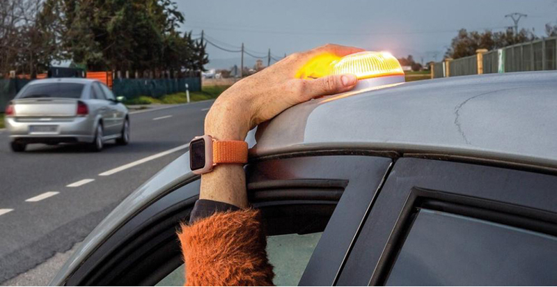 El Gobierno de Cantabria informa a los usuarios sobre la nueva baliza de emergencia para la sealizacin de vehculos inmovilizados