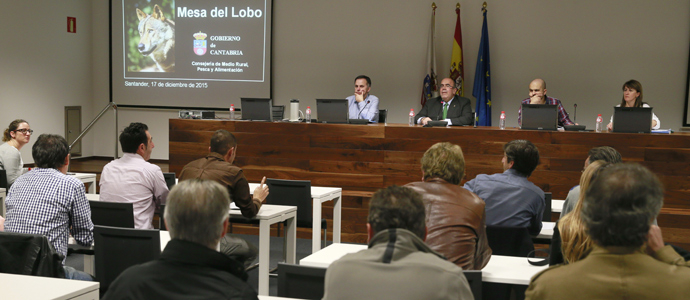 El Gobierno de Cantabria presenta el borrador del Plan de Gestin del Lobo